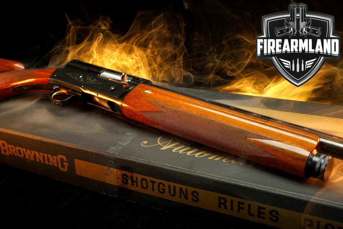 1967 Browning Auto-5 Light Twelve 12-Gauge 26" Blued & Walnut A5 +ORIG BOX