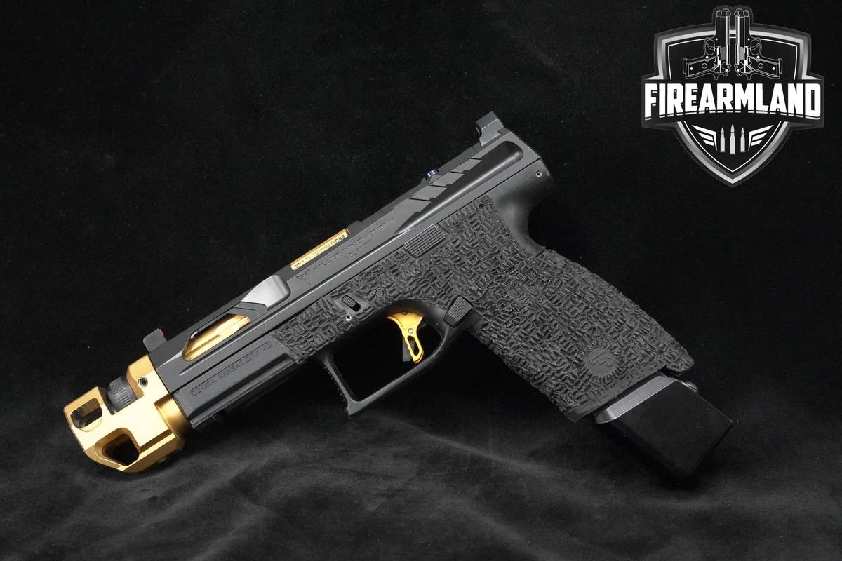 CZ P10C 9mm 4.6" P10C P10-C P-10-C +2 MAGS & ORIG CASE