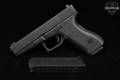 Glock G22 Gen2 .40 S&W Black in Very Good Condition Image 2