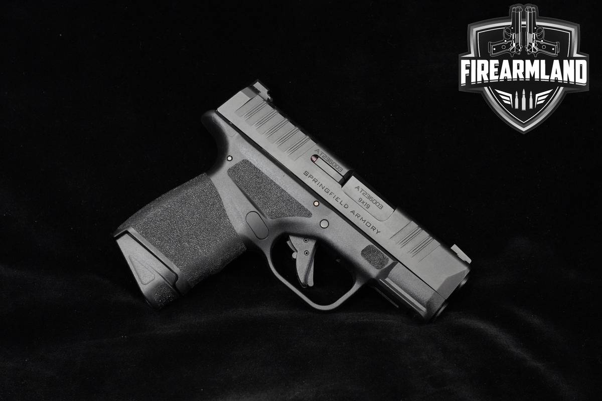 Springfield Armory Hellcat 9mm 3" Springfield Hellcat +2 MAGS & ORIG CASE