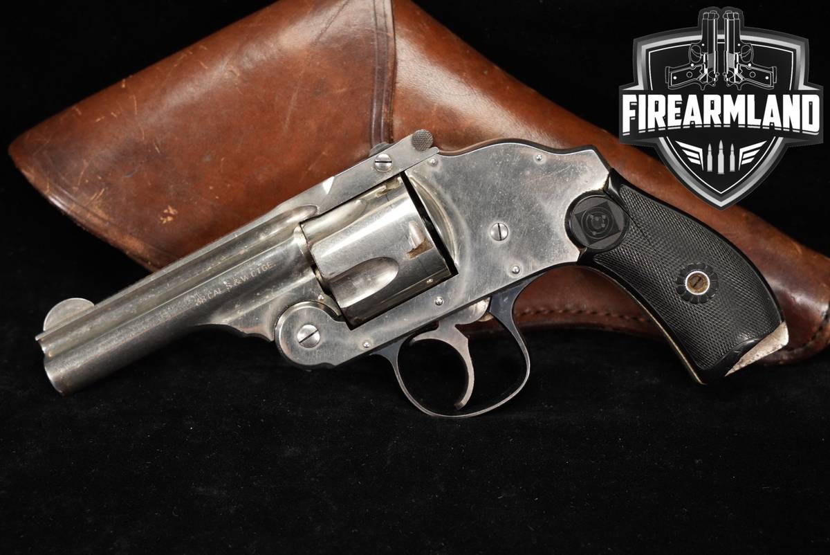 Harrington & Richardson Automatic Ejecting Third Model, First Variation H&R