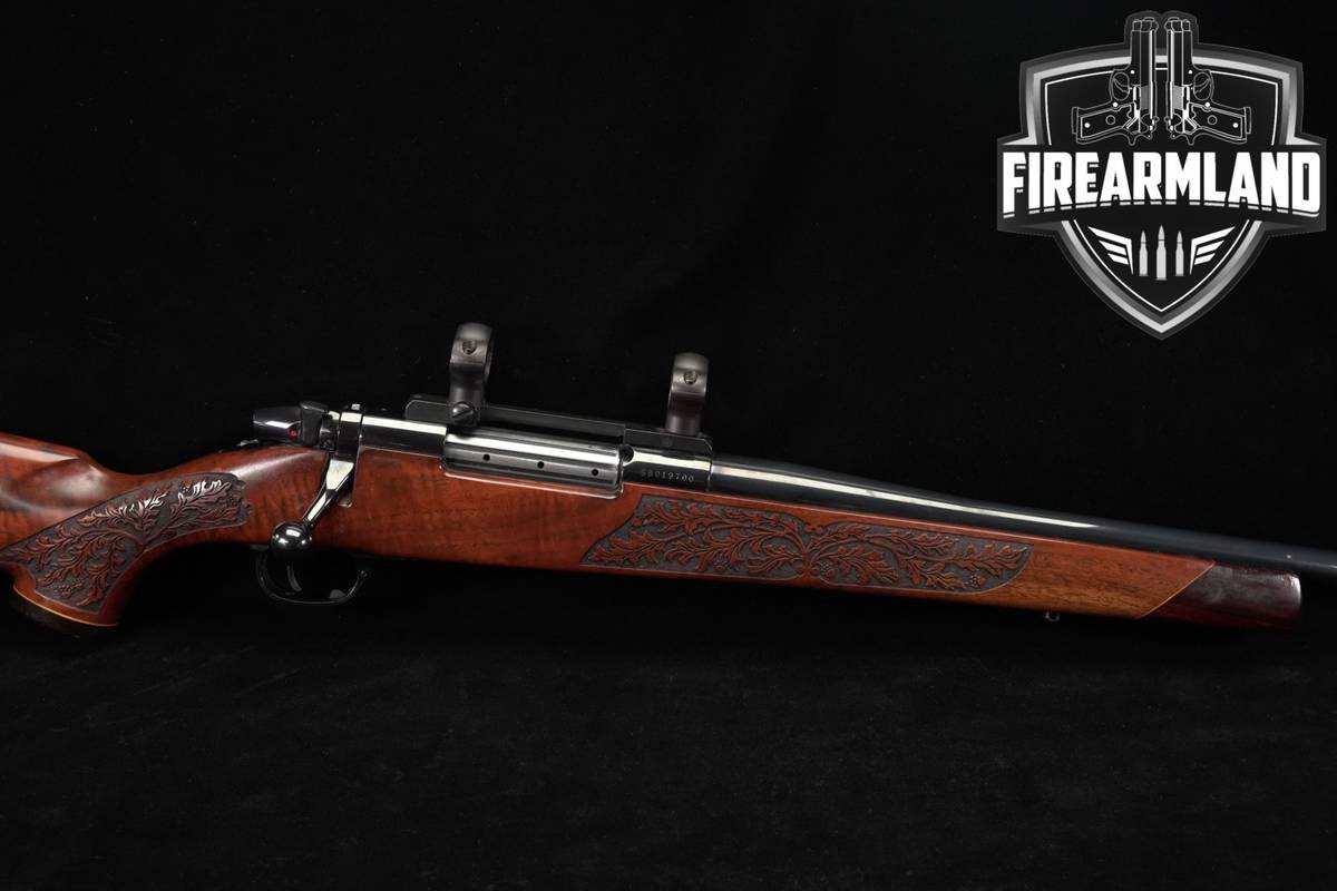 Weatherby Mark V Lazermark 300 Wby Magnum 27" Blued & Walnut Monte-Carlo
