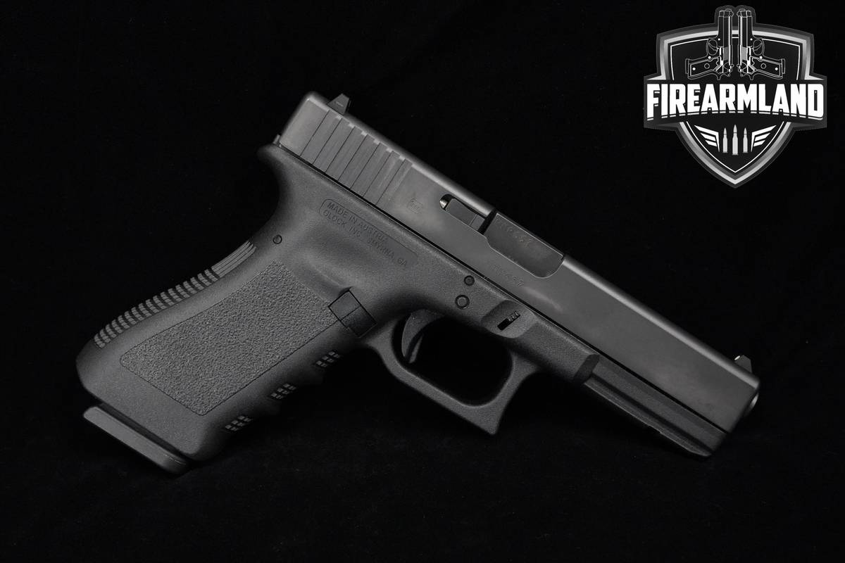 Glock 17 G17 Gen 3 9mm 4.49" Glock-17 G-17 Gen-3 +2 MAGS & ORIG CASE