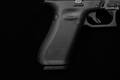 Glock 17 Gen5 9mm Luger nDLC in Excellent Condition Image 3