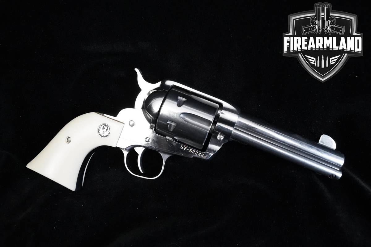 2000 Ruger Vaquero 44 Magnum 4.75" Polished Stainless Ruger +ORIG CASE
