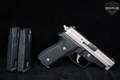 Sig Sauer P229 Non-Rail .357 SIG Two-Tone Stainless & Black in Good Condition Image 2