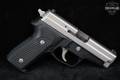Sig Sauer P229 Non-Rail .357 SIG Two-Tone Stainless & Black in Good Condition Image 3