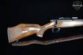1970-84 Weatherby Vanguard Deluxe 7mm Rem. Mag. High Gloss Blued in Good Condition Image 3