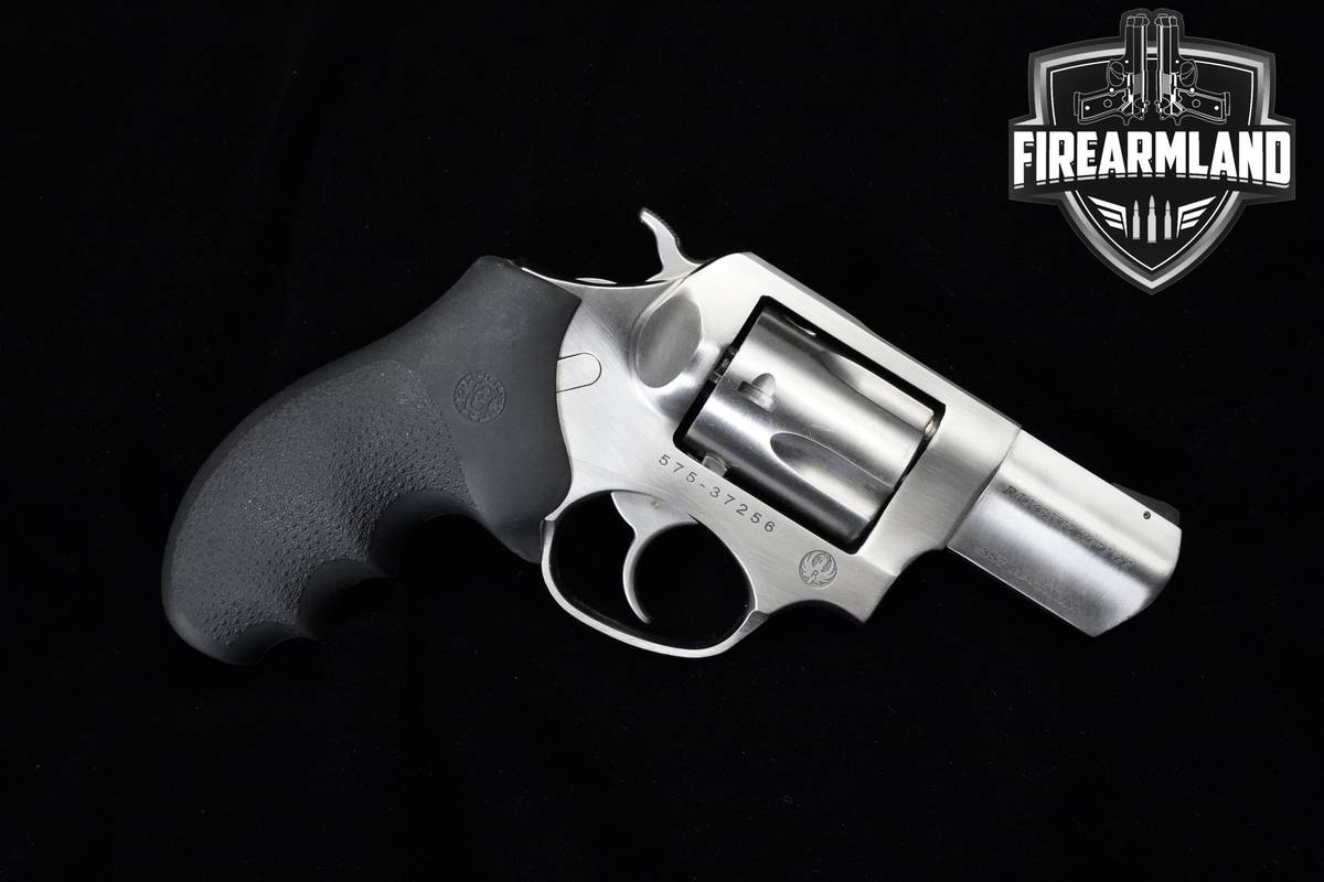 Ruger SP101 357 Magnum 2.25" Stainless Steel Ruger +ORIG CASE & HOLSTER
