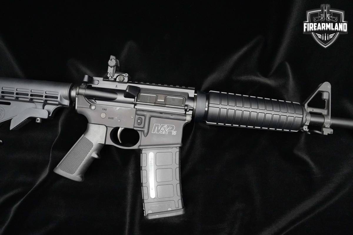 Smith & Wesson M&P15 5.56 NATO 16" 30+1 THREADED S&W 556x45 S&W M&P15 2MAGS
