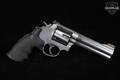 Smith & Wesson (S&W) Model 686-5 Plus (7-Shot) .357 Mag. Satin Stainless in Very Good Condition Image 4