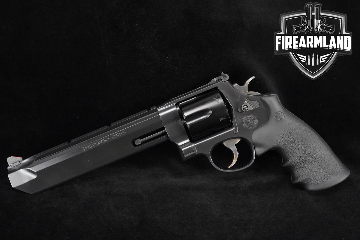 Smith & Wesson 629-6 Stealth Hunter 44-Magnum S&W M629 Performance Center
