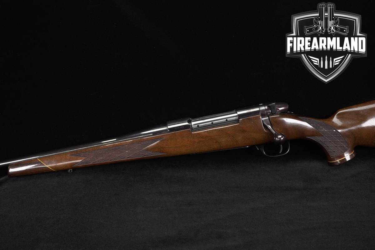 LEFT HANDED Weatherby Mark V Japan Production (H-Prefix) 7mm Rem Magnum 24"