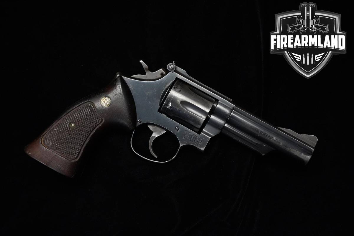 1984 Smith & Wesson (S&W) Model 19-5 357 Magnum 4" Blued S&W 19-5 DA/SA