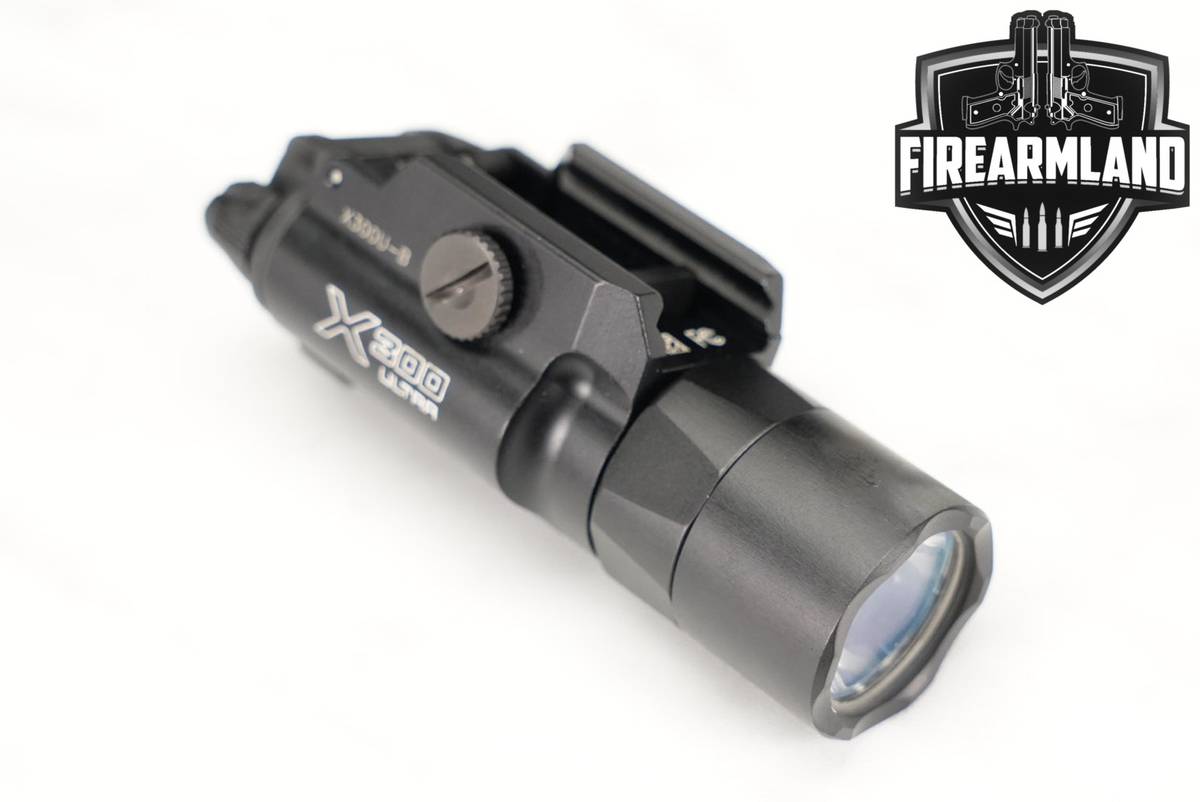 SureFire X300 Ultra X300U-B 1000 Lumens & 11,300 Candela Weapon Light X 300
