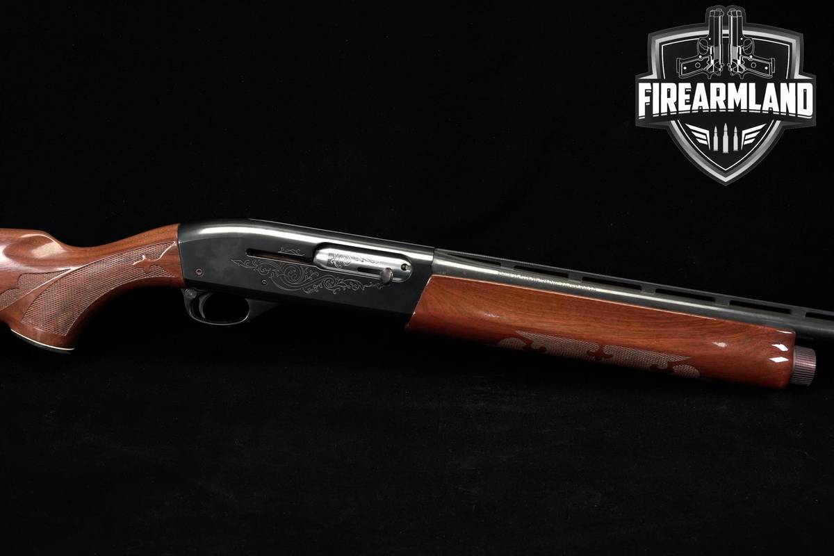 1990s Remington Model 1100 20-Gauge 23 Gloss Walnut 2 3/4