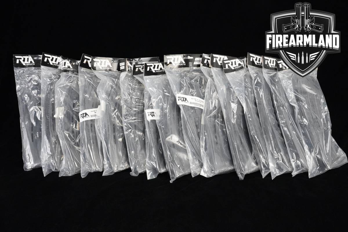 FIFTEEN (15) Rock Island Armory (RIA) VR80 Magazines 9RD 12-Gauge RIA