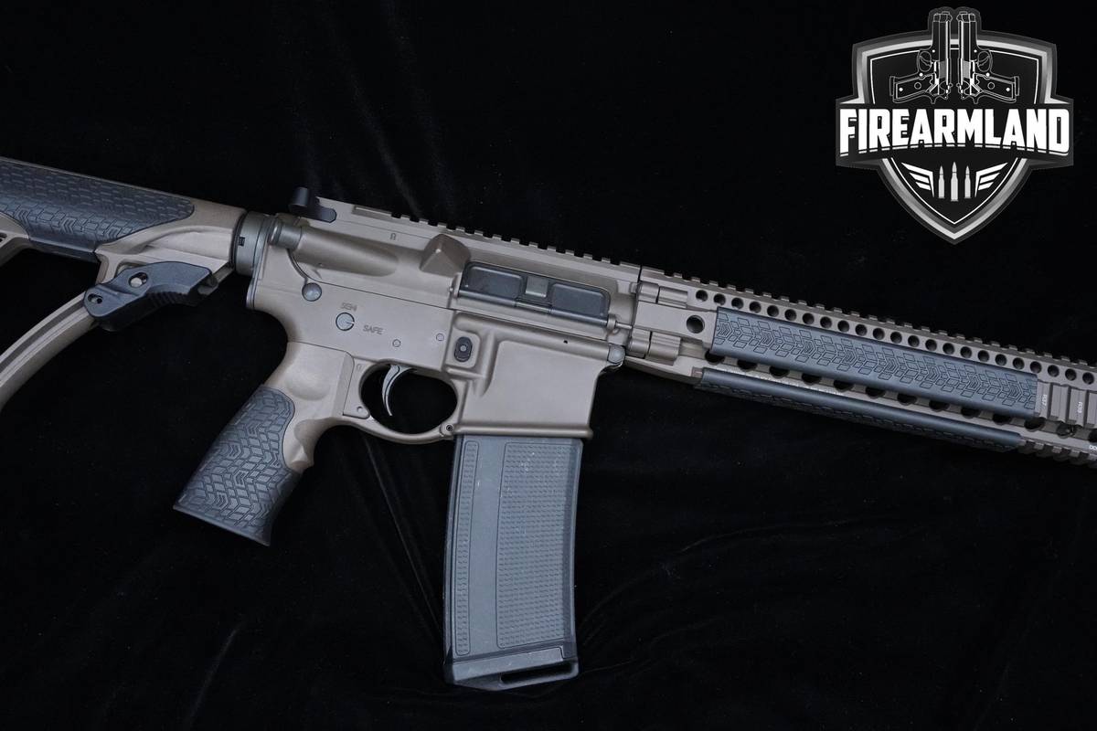Daniel Defense DDM4 V5S 5.56 NATO AR-15 AR15 AR DDM4 AR15 DDM4V5S M4