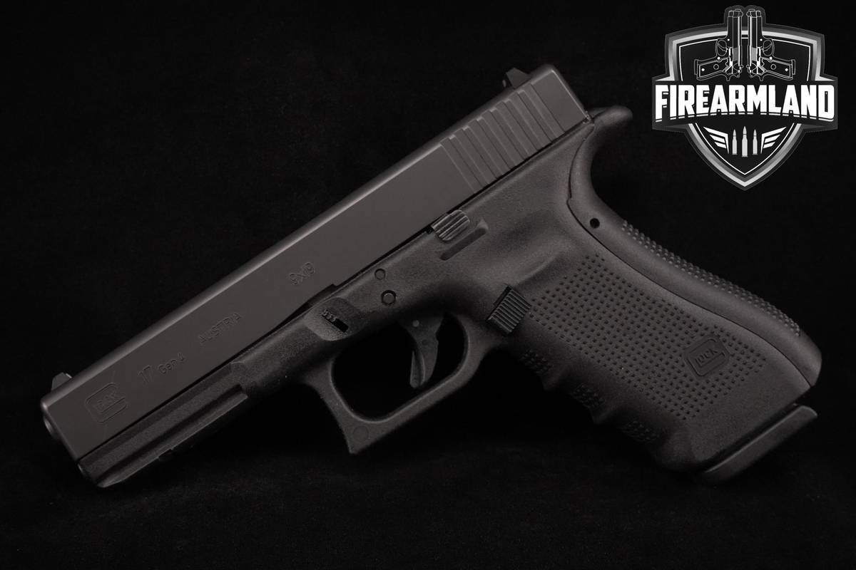 Glock 17 Gen4 9mm G17 Gen-4 +2 MAGS & HOLSTER