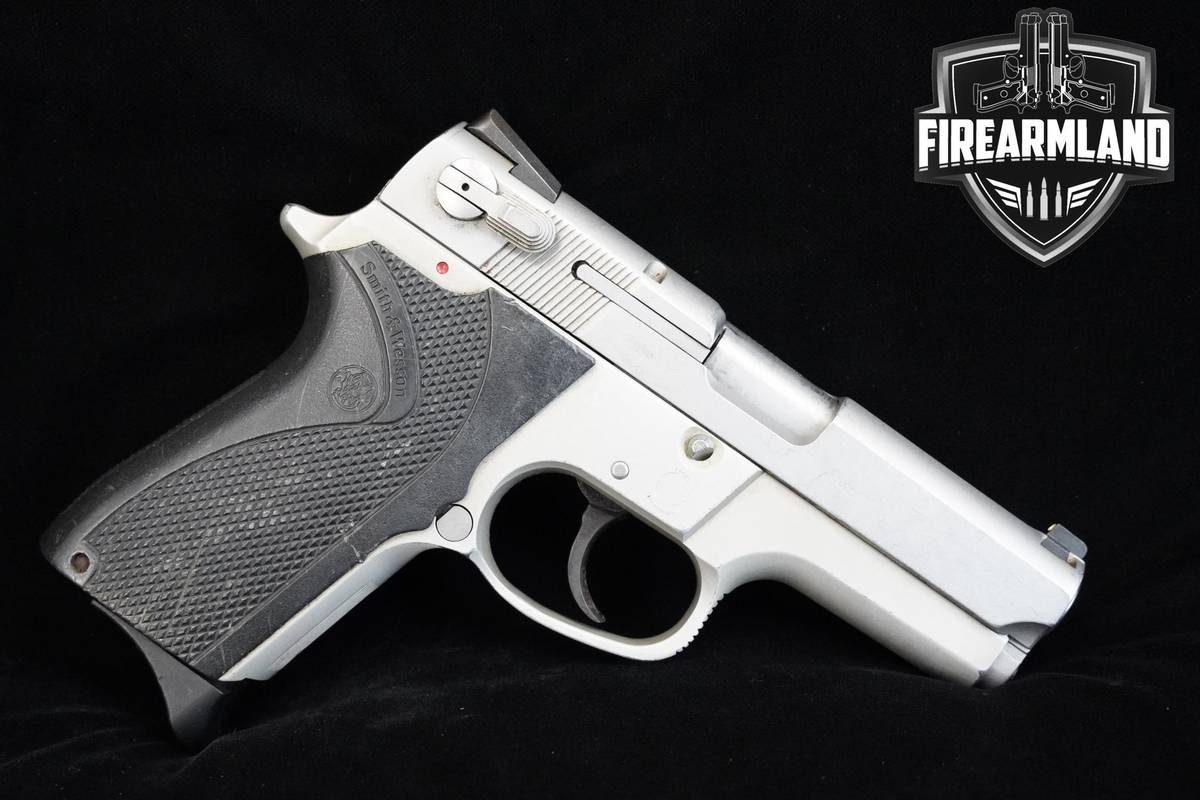 Smith & Wesson S&W Model 6906 9mm 3.5" S&W 6906 MOD-6906 +2 MAGS