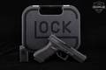 Glock G17 Gen 3 RTF2 9mm Luger Black in Very Good Condition Image 2