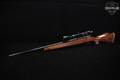 1991-1994 Weatherby Mark V Deluxe, Made in Japan 7mm Wby. Mag. Blued & Walnut in Good Condition Image 2
