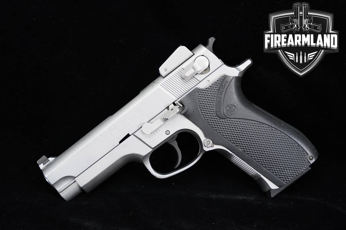 VINTAGE! Smith & Wesson Model 4006 40-S&W 4" Stainless DA/SA +2 MAGS
