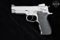 Smith & Wesson (S&W) Model 4006 .40 S&W Matte Stainless in Good Condition Image 3