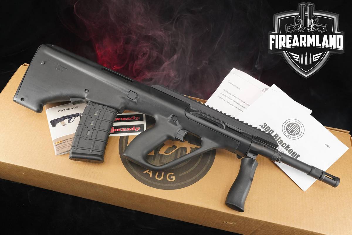 LIKE-NEW Steyr Arms AUG A3 M2 Extended Rail 300 Blackout 16" AUGA3