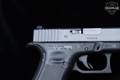 Glock 22 Gen4 .40 S&W Tenifer in Excellent Condition Image 3