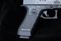 Glock 22 Gen4 .40 S&W Tenifer in Excellent Condition Image 4