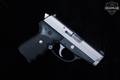 2002 Sig Sauer P239 9mm Luger Two-Tone in Good Condition Image 3