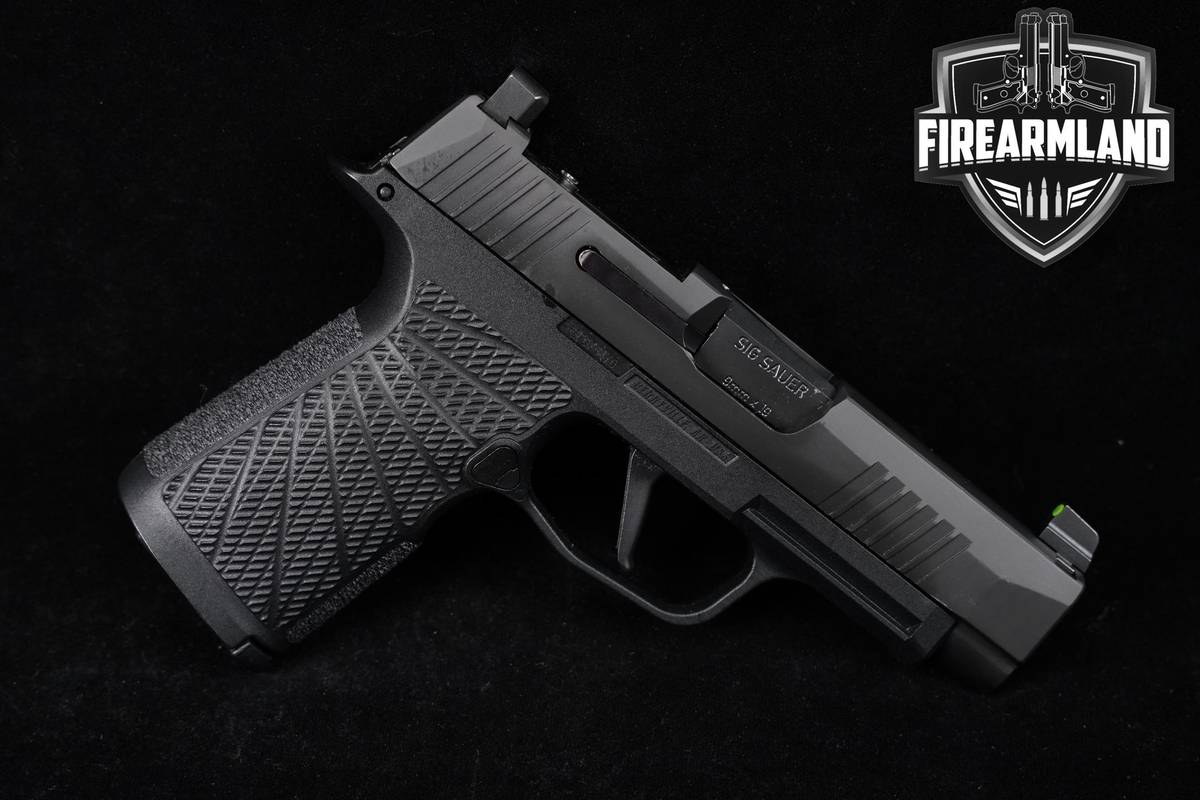 Sig Sauer P365XL X-Series 9mm 3.7" P365 XL 3 MAGS & HOLSTER