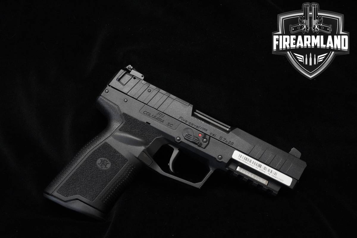 FN Five-seveN MK3 Optic Ready 5.7x28 4.75" FN-Five-seveN +2 MAGS & ORIG BOX
