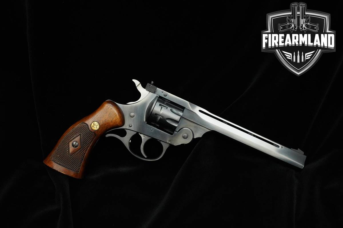 1943 Harrington & Richardson (H&R) Model 999 Sportsman 22LR 6" 999 ORIG BOX