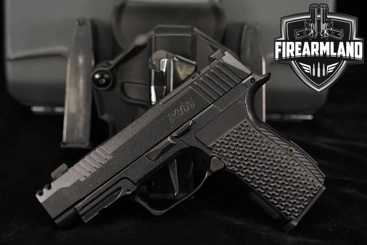 Sig Sauer P365 AXG LUXE COMP 380 ACP Optics-Ready P-365 +4 MAGS, ORIG CASE
