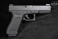 Glock 17 Gen 4 9mm Luger Black in Very Good Condition Image 3