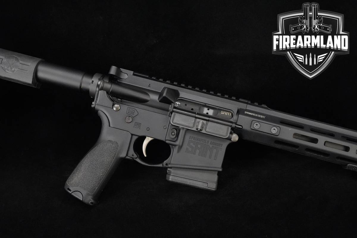 Springfield Armory Saint 5.56 NATO 7.5" Springfield Saint 2MAGS & ORIG CASE