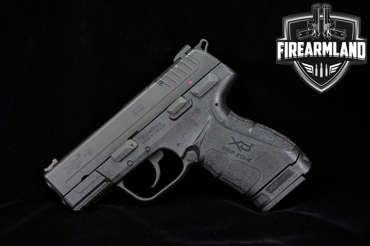 Springfield Armory XD-E 9mm 3.3" XDE Personal Defense +5 MAGS & ORIG CASE
