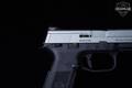 2013 FN Herstal (FNH) FNS-40 .40 S&W Two-Tone in Excellent Condition Image 4