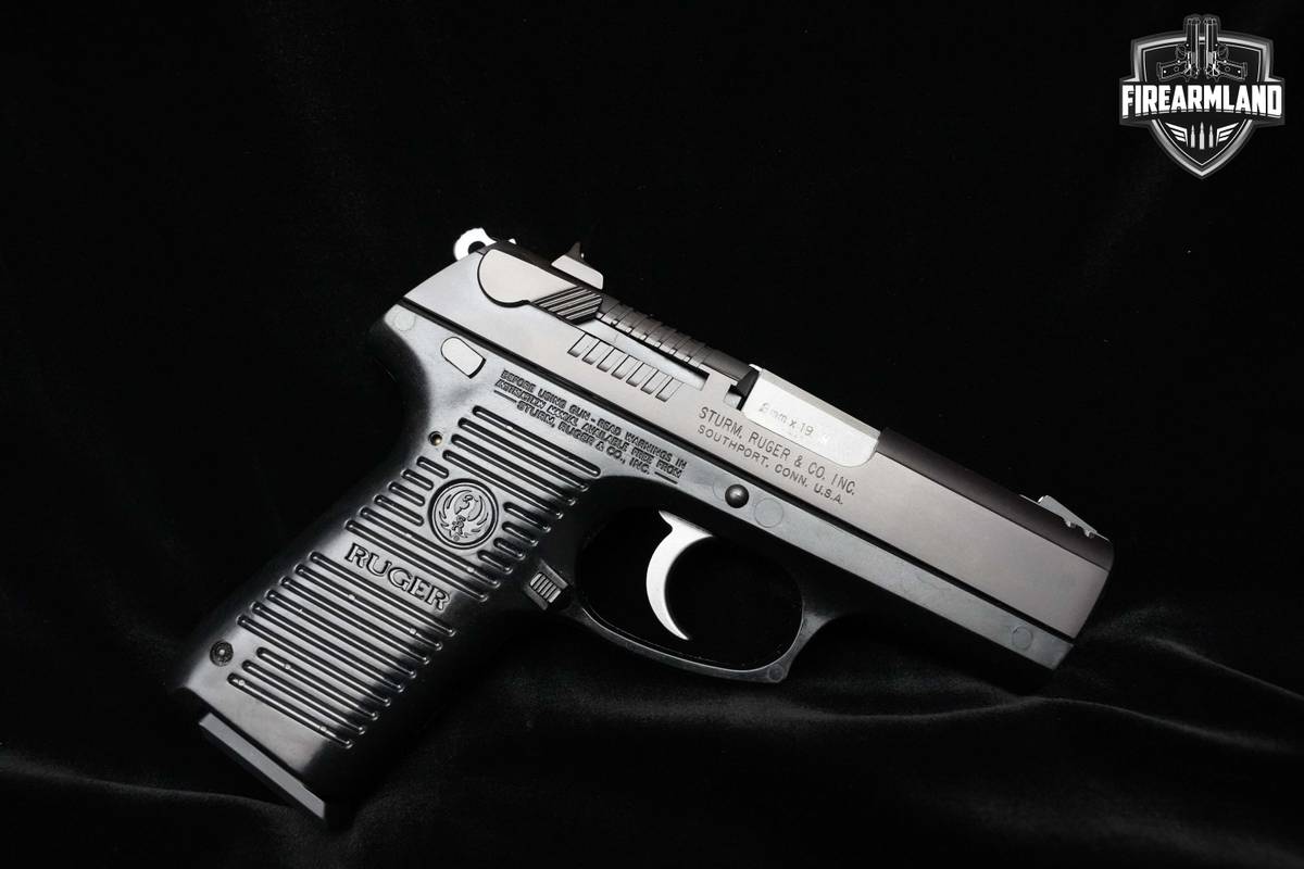 ORIG CASE Ruger P95 DA/SA 4" 10+1 9mm Pistol Sturm Ruger P95PR P95 2 MAGS
