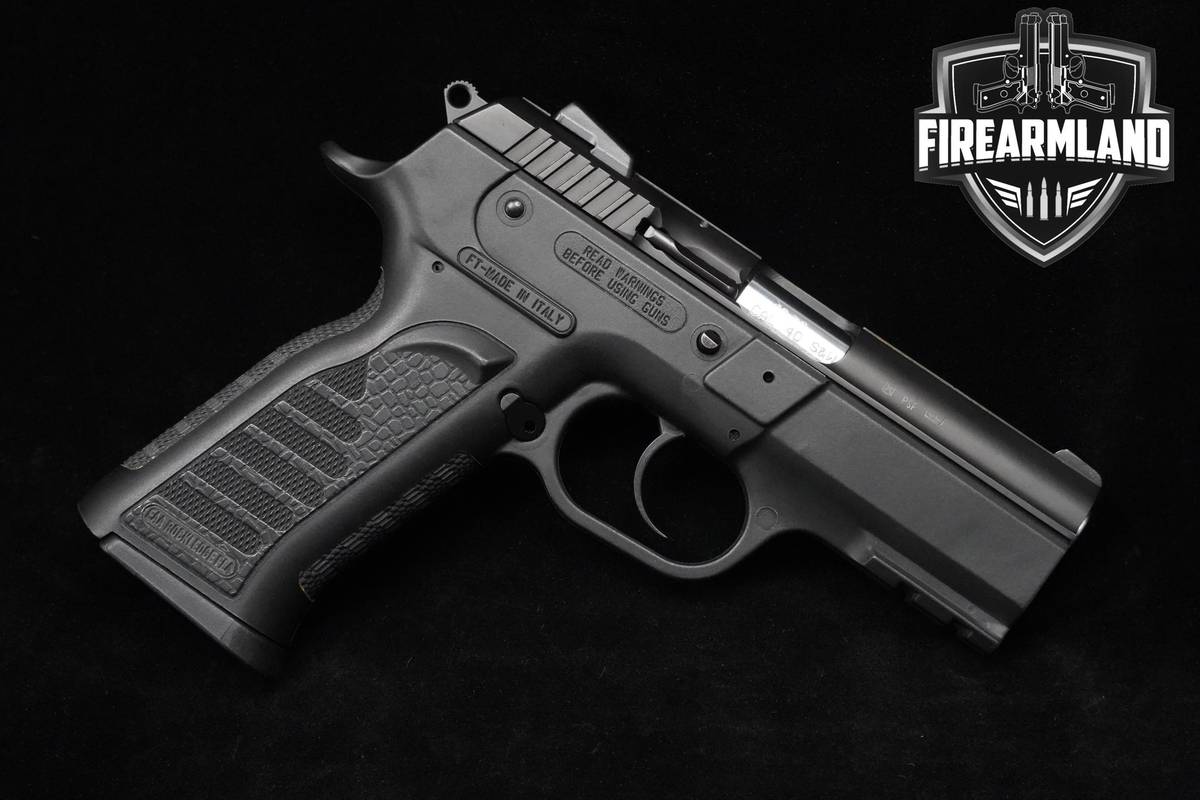EAA Corp Tanfoglio Witness P Compact 40 S&W Tanfoglio-Witness DA/SA