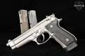 Beretta 92FS Inox 9mm Luger Inox in Good Condition Image 2