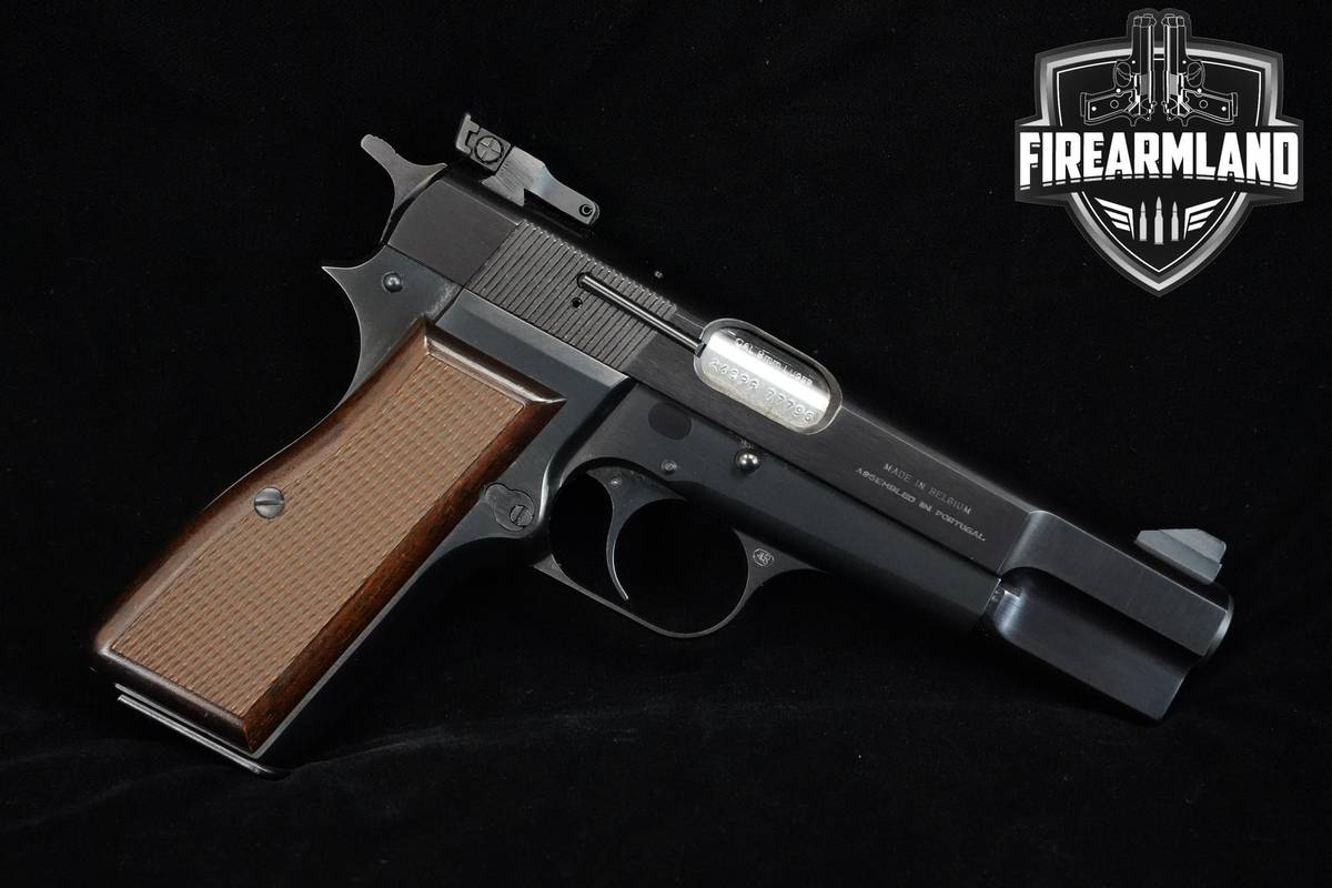 Browning Hi-Power 9mm 4.6" Blued Browning-Hi-Power +4 MAGS & ORIG BOX