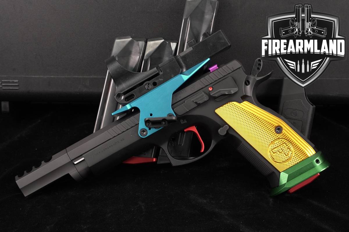 LIKE-NEW LIMITED CZ 75 TS CZECHMATE Parrot 9mm 5.23" CZ75 +4 MAGS