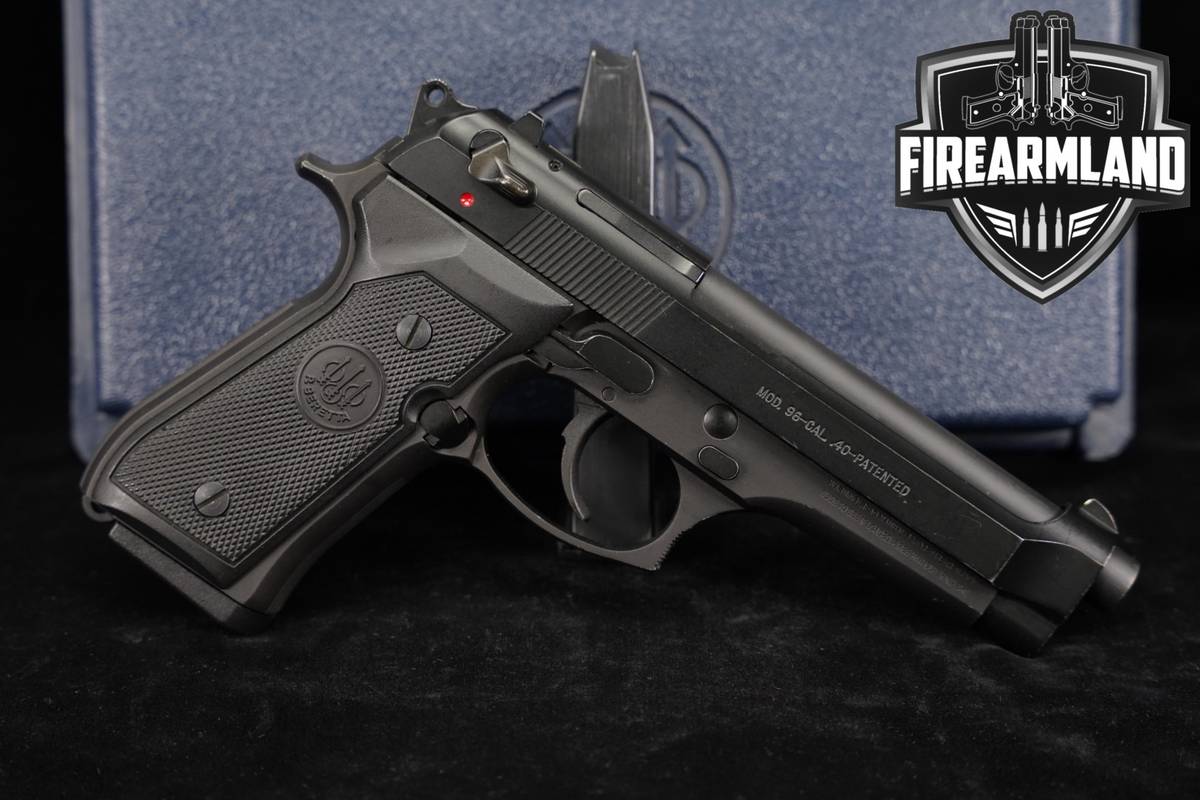 Beretta 96 40 S&W 4.9 +2 MAGS, ORIG CASE