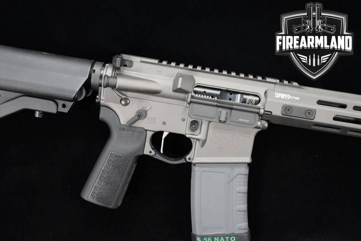 Springfield Armory Saint Victor AR15 16" Gray