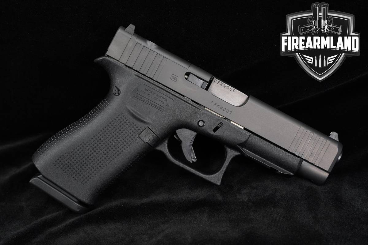 Glock 48 MOS Slimline 9mm G48 +2 MAGS & ORIG CASE