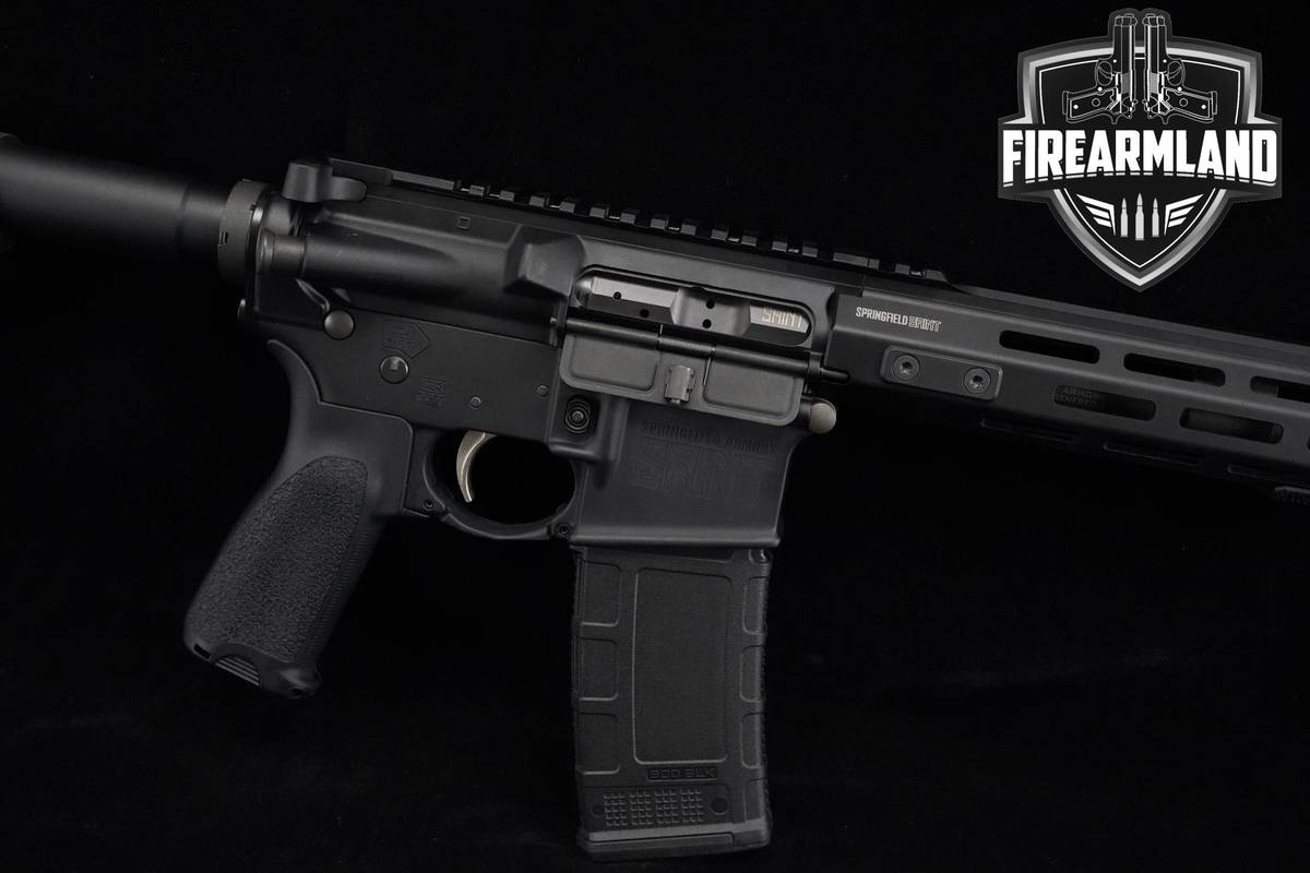 Springfield Armory SAINT 300 Blackout SA AR15 AR-15 +5 MAGS & ORIG CASE