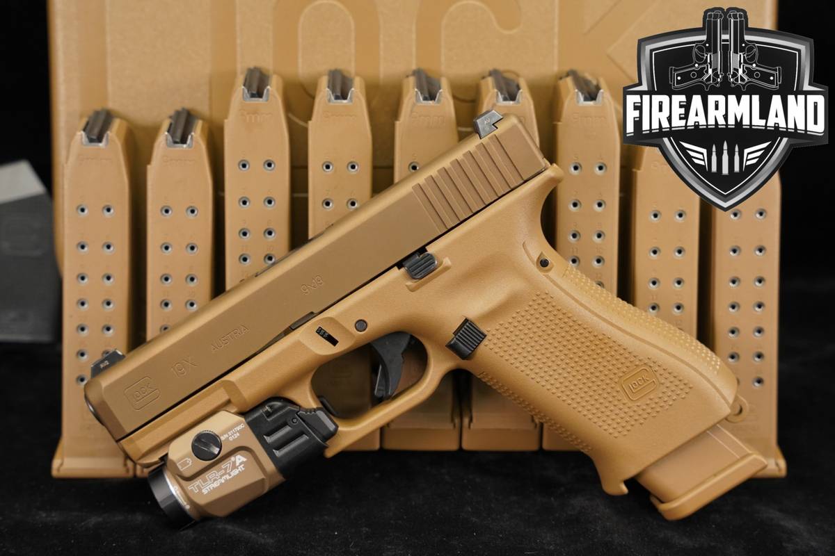 Glock 19X G19X 9mm 4.02 Coyote +10 MAGS, ORIG CASE, TLR-7A LIGHT